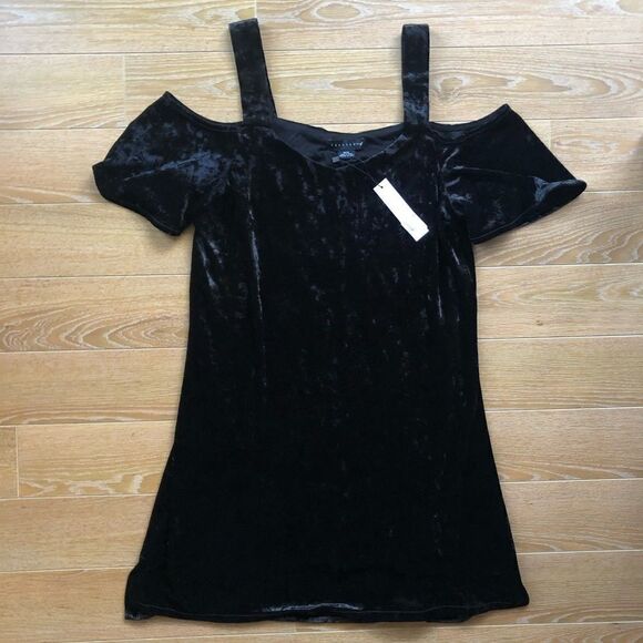 Sanctuary-Drea Crushed Velvet Dress - Picture 4 of 7